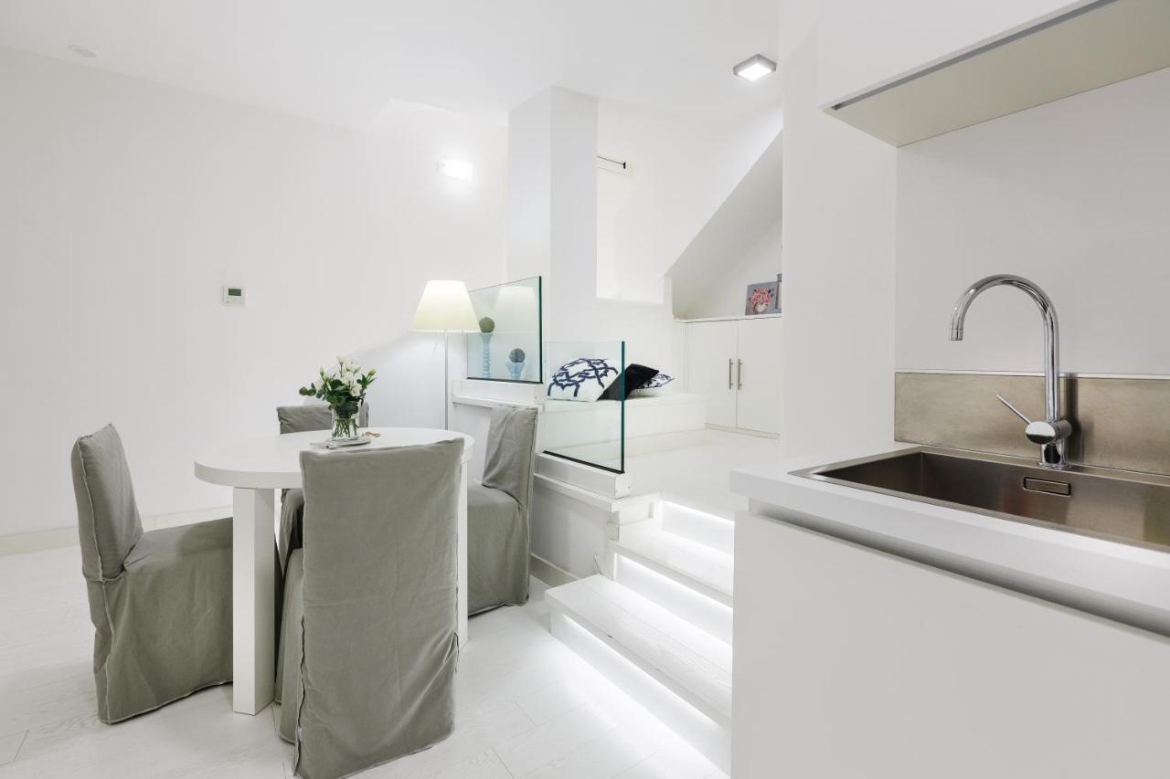 White Stylish Apartment 3 Vico Equense Kültér fotó